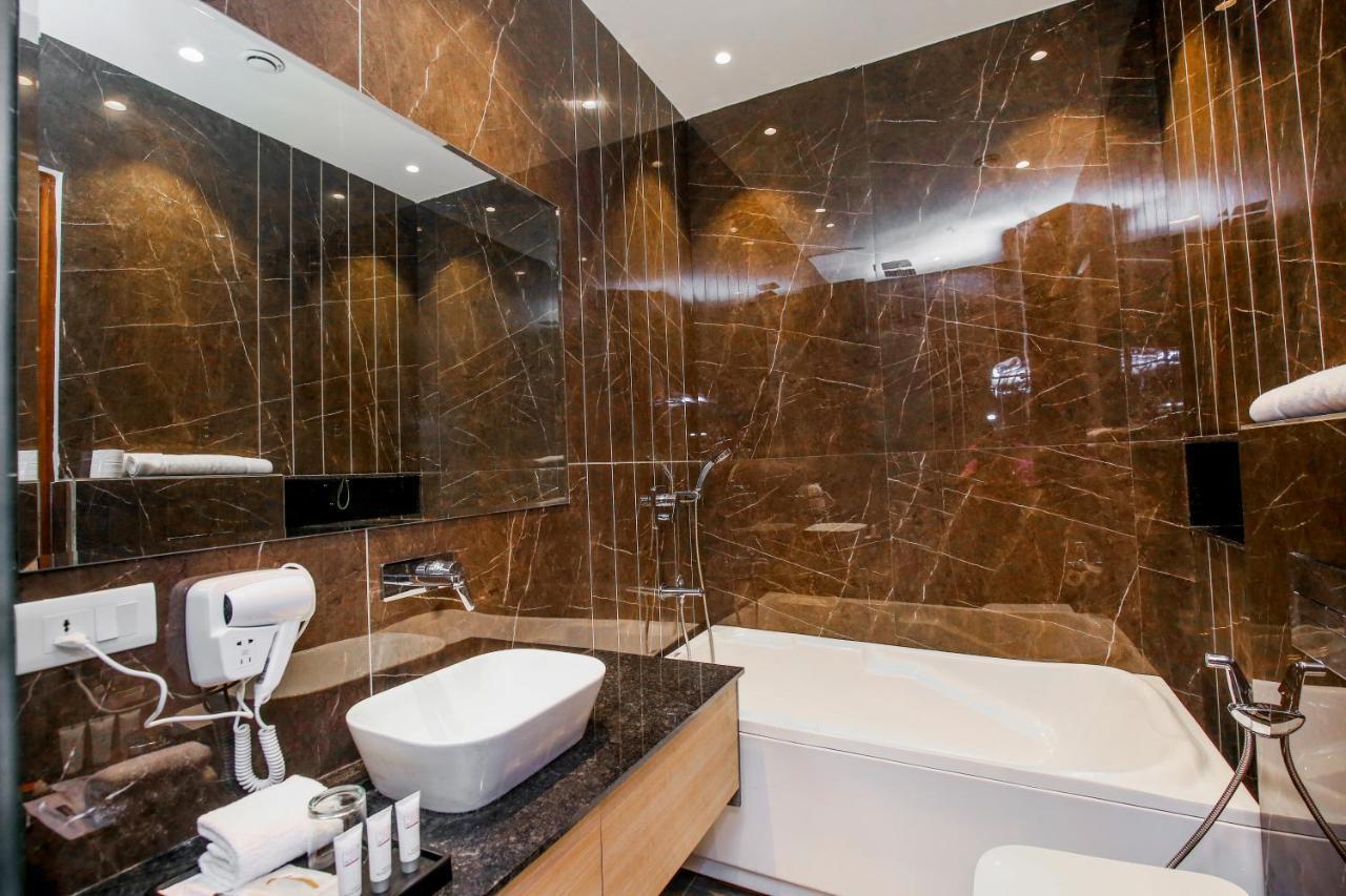 Hotel Euphoria Green Amritsar Bagian luar foto