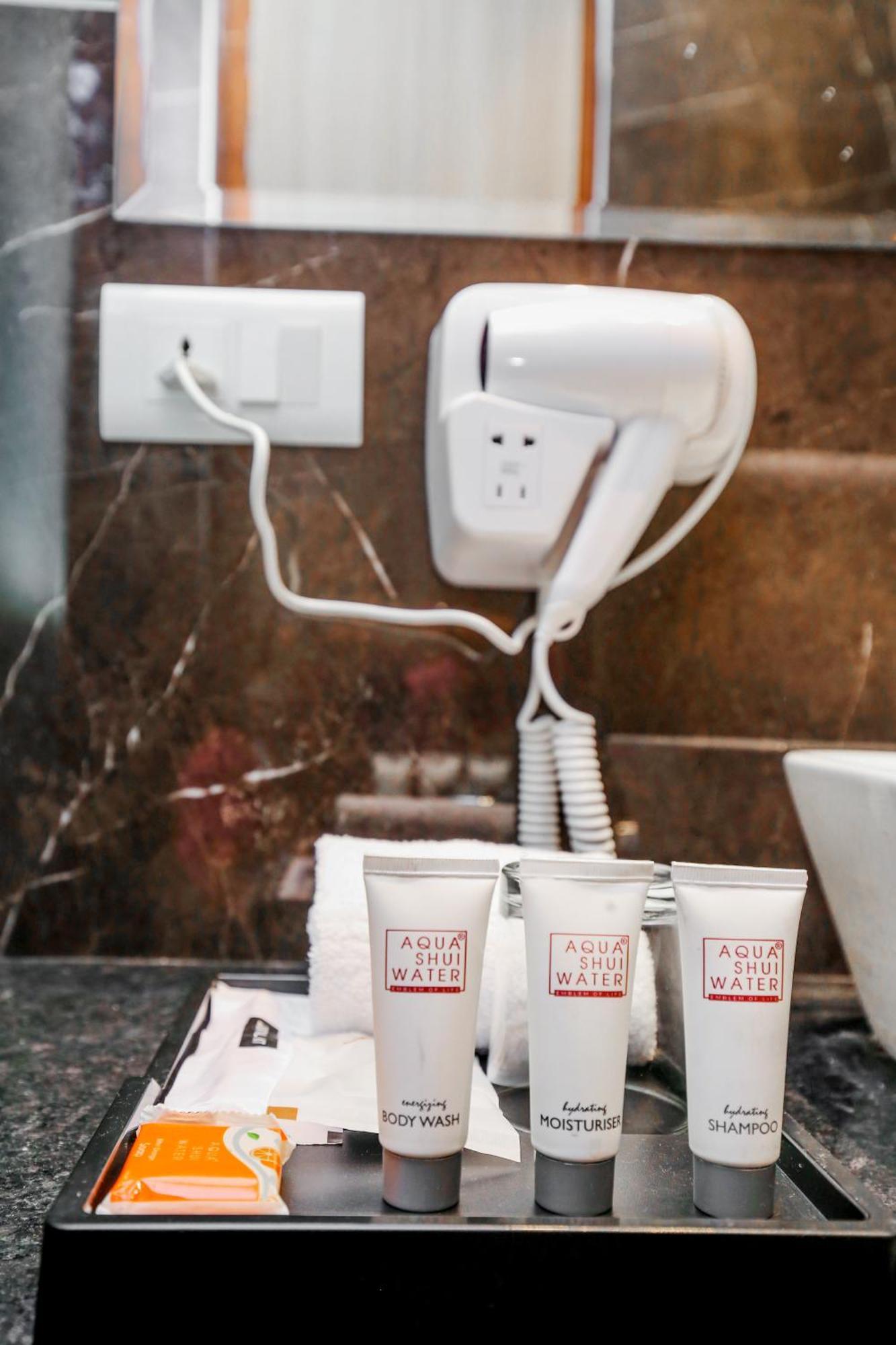 Hotel Euphoria Green Amritsar Bagian luar foto